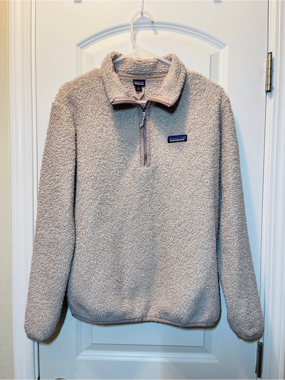 Patagonia Men’s Light Taupe Zip-Up Sherpa Fleece Pullover